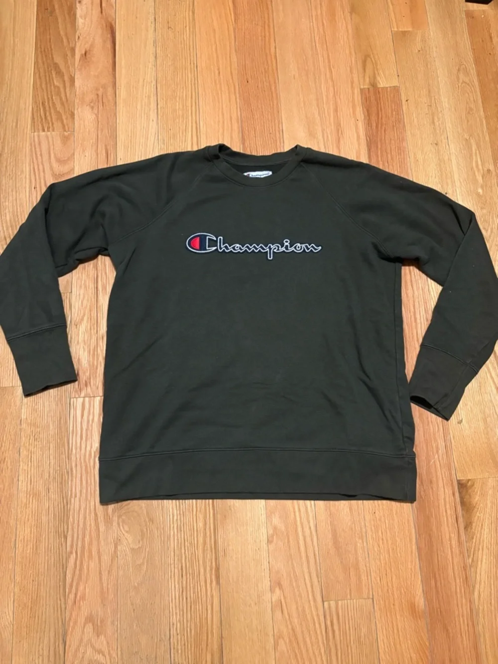 Champion Unisex Dark Green Logo Crewneck Sweatshirt